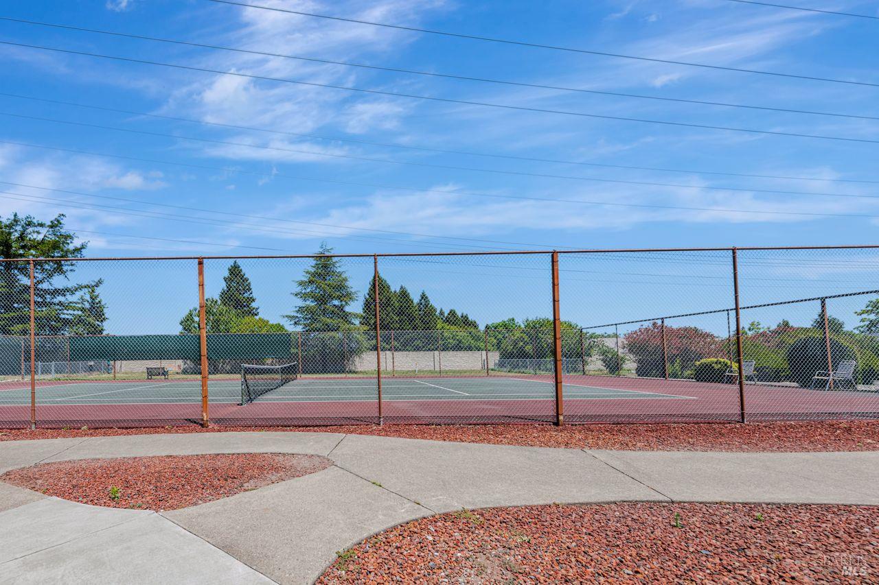 Detail Gallery Image 24 of 52 For 1955 Pinercrest Dr 227, Sonoma,  CA 95403 - 2 Beds | 2 Baths