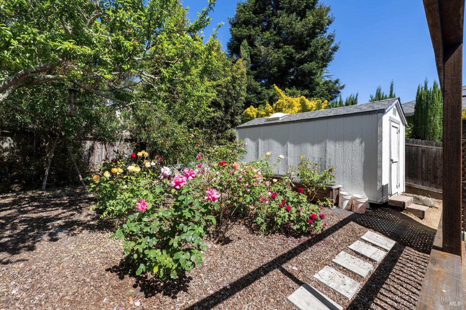 Detail Gallery Image 31 of 52 For 3429 Castlerock Ct, Santa Rosa,  CA 95404 - 4 Beds | 2 Baths