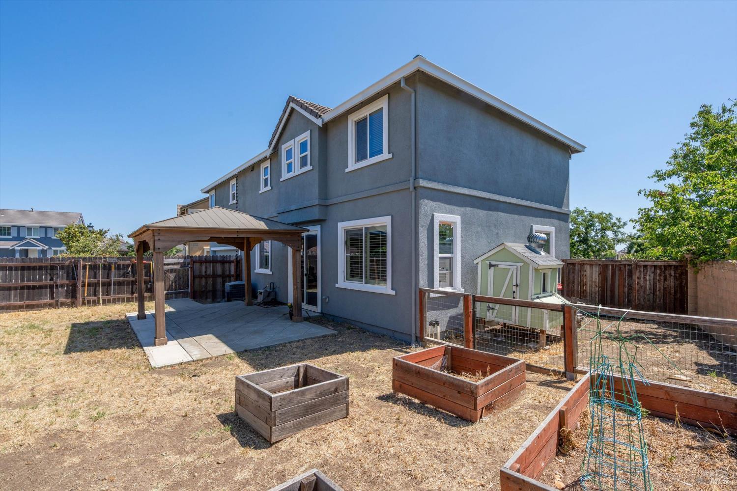 Detail Gallery Image 30 of 31 For 236 Cogburn Way, Vacaville,  CA 95687 - 5 Beds | 2/1 Baths