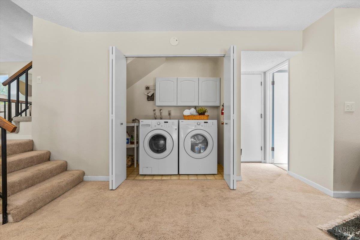 Detail Gallery Image 22 of 56 For 1503 Galaxy Ct, Rohnert Park,  CA 94928 - 4 Beds | 2/1 Baths