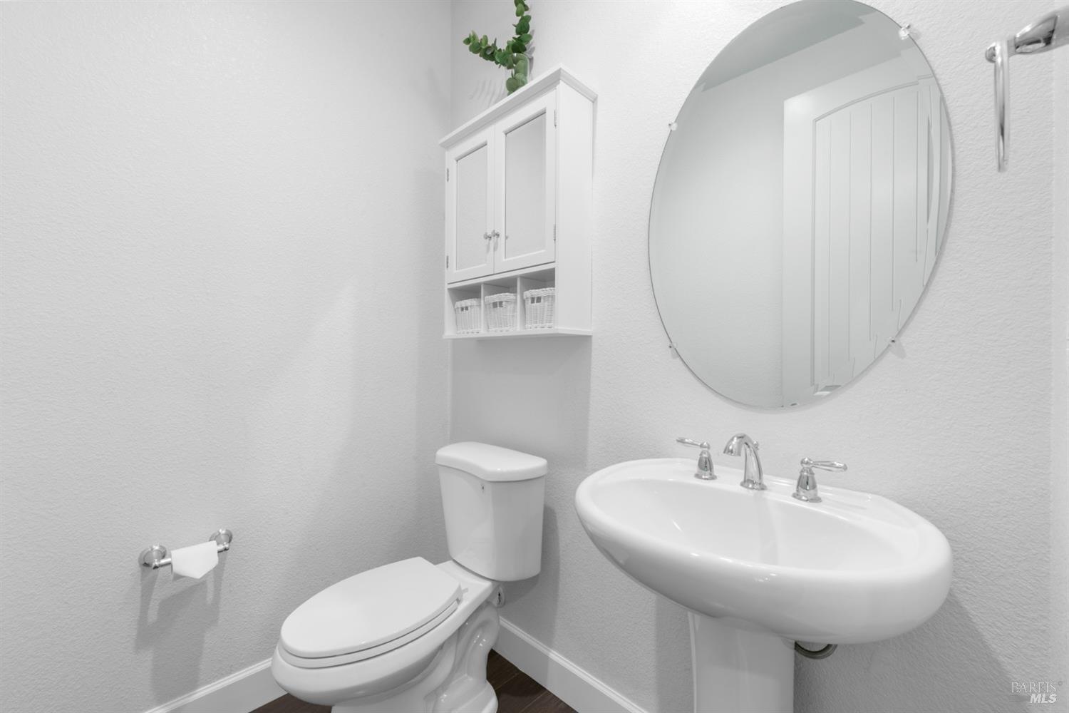 Detail Gallery Image 29 of 66 For 4012 Jade Crest Hill Way, Vacaville,  CA 95688 - 6 Beds | 4/1 Baths