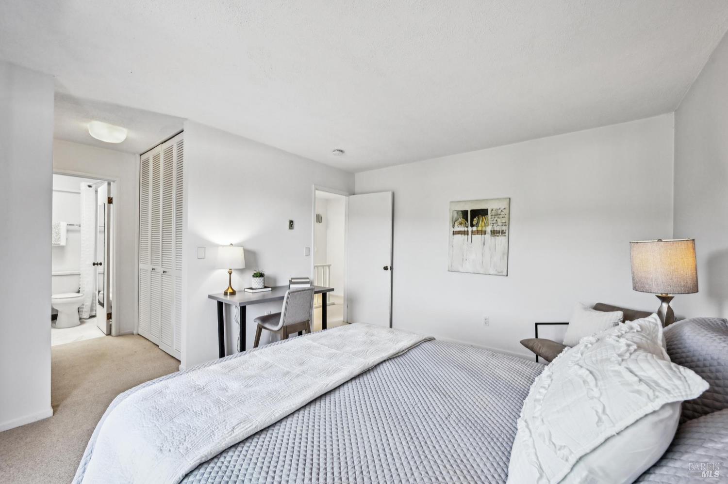 Detail Gallery Image 43 of 54 For 239 Knollwood Dr, San Rafael,  CA 94901 - 2 Beds | 2/1 Baths