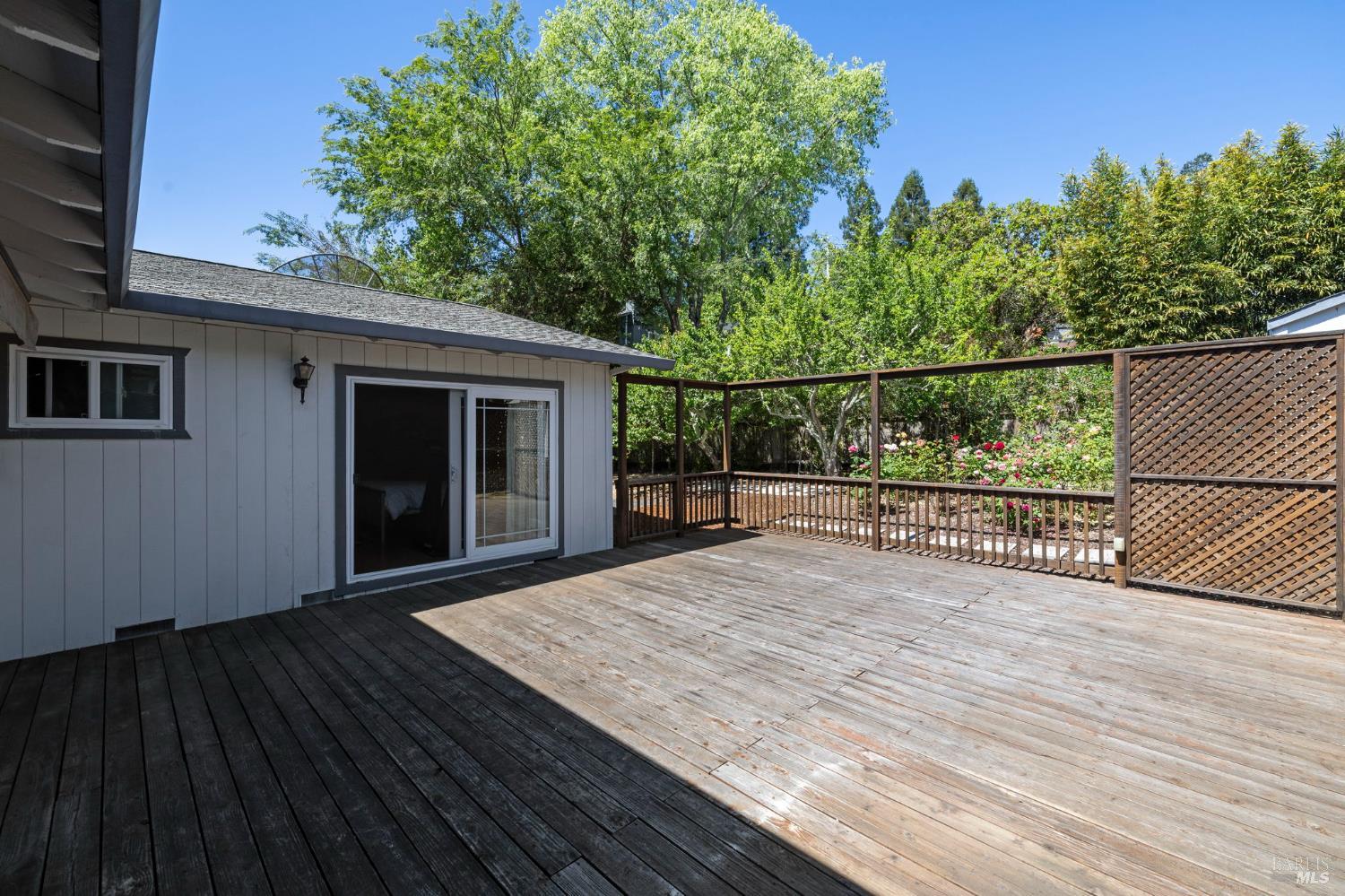 Detail Gallery Image 29 of 52 For 3429 Castlerock Ct, Santa Rosa,  CA 95404 - 4 Beds | 2 Baths