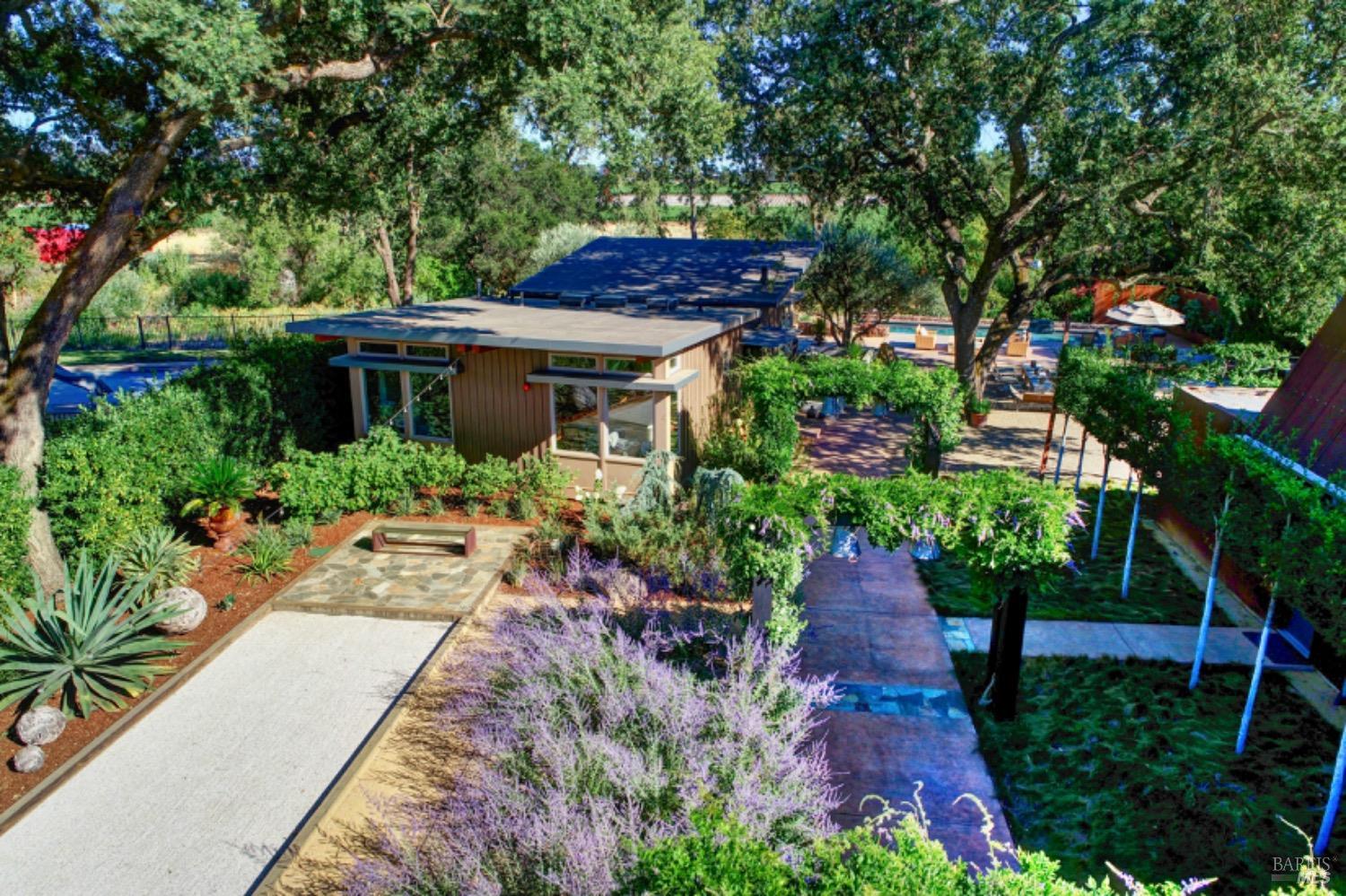 Detail Gallery Image 59 of 70 For 1067 Darms Ln, Napa,  CA 94558 - 5 Beds | 3 Baths