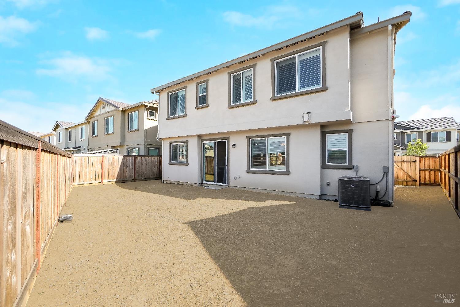 Detail Gallery Image 29 of 32 For 840 Allegro Ct, Fairfield,  CA 94534 - 4 Beds | 3/1 Baths