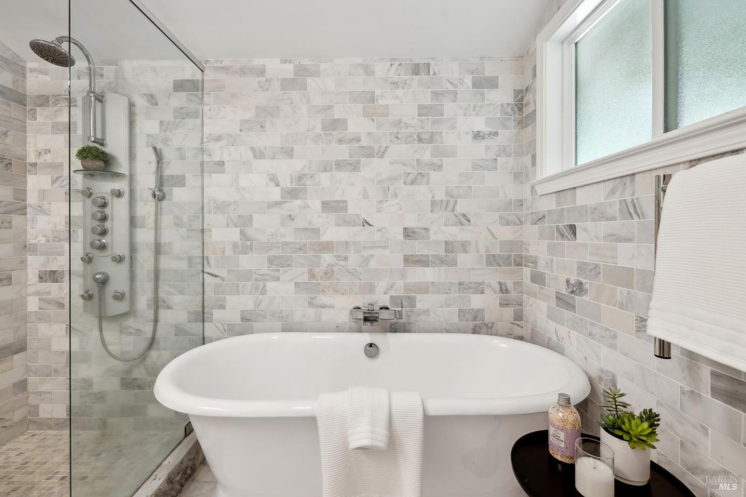 Detail Gallery Image 13 of 48 For 2120 Palmer Dr, Saint Helena,  CA 94574 - 3 Beds | 2 Baths