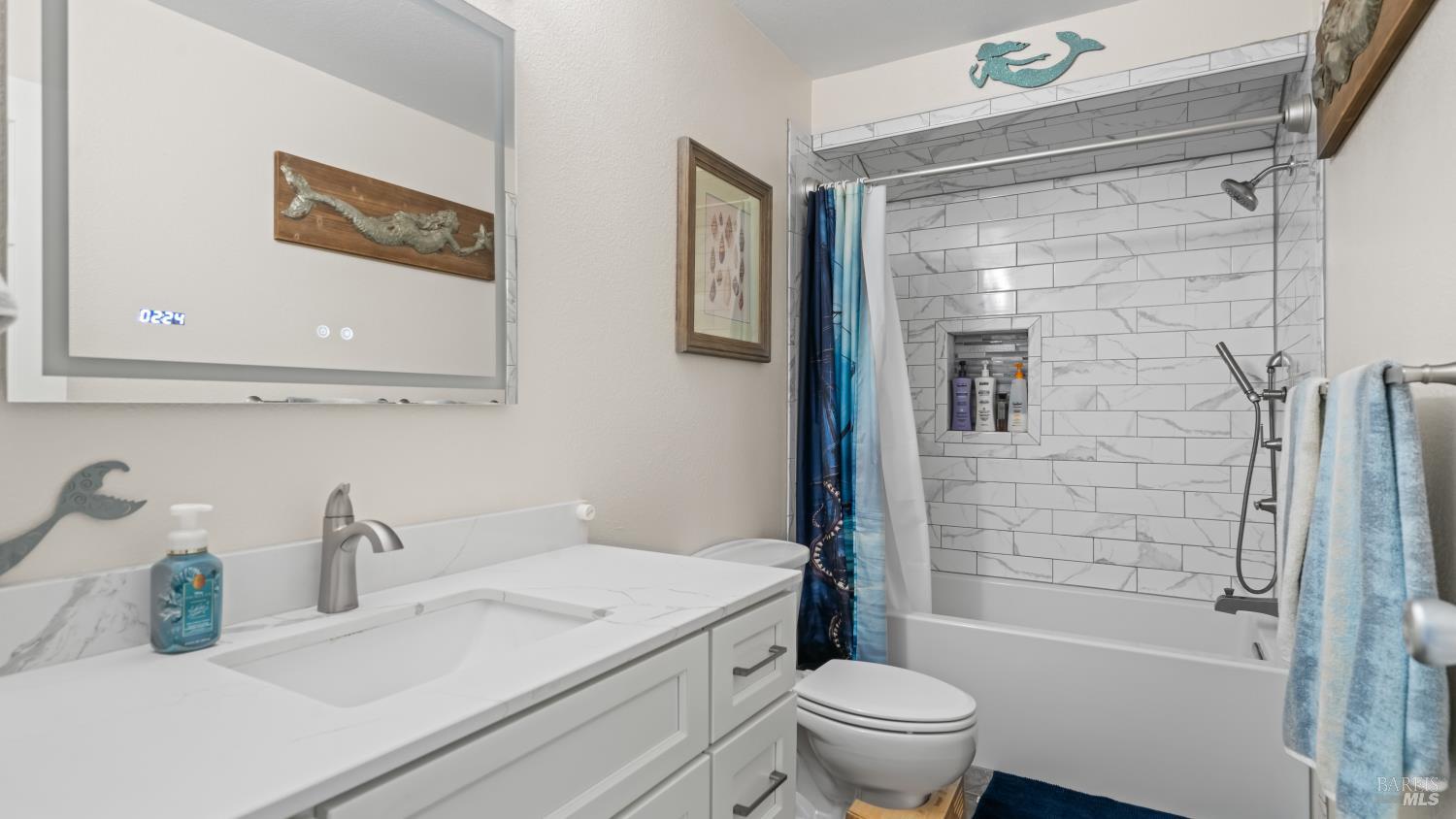 Detail Gallery Image 18 of 38 For 1192 Devonshire Dr, Vacaville,  CA 95687 - 4 Beds | 2/1 Baths