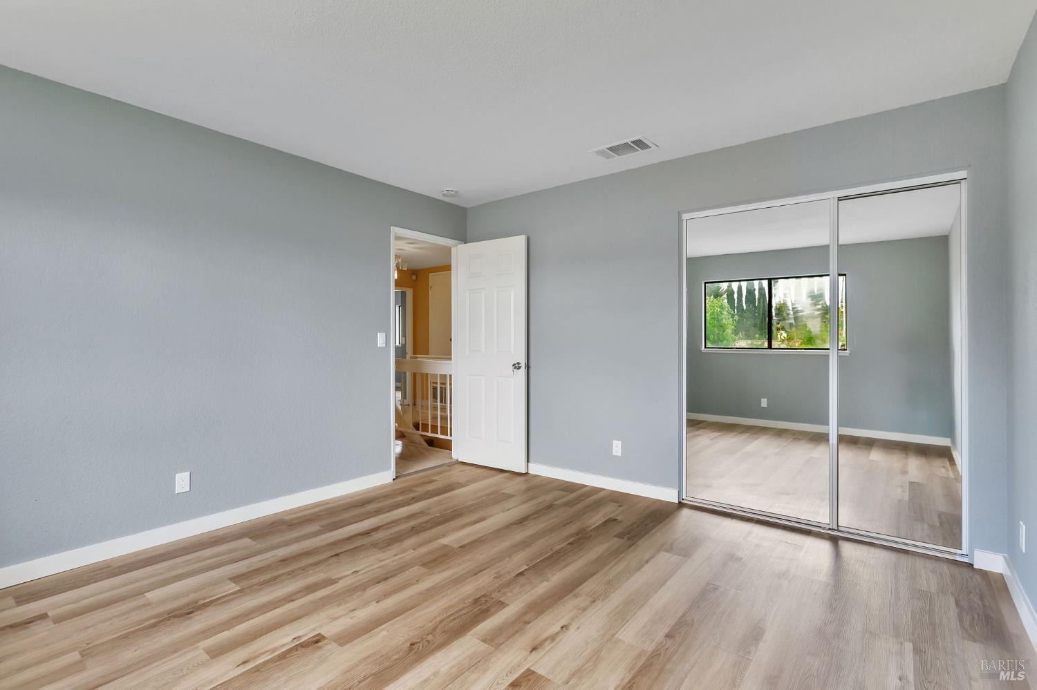 Detail Gallery Image 23 of 46 For 1001 Suffolk Way, Fairfield,  CA 94533 - 5 Beds | 3 Baths