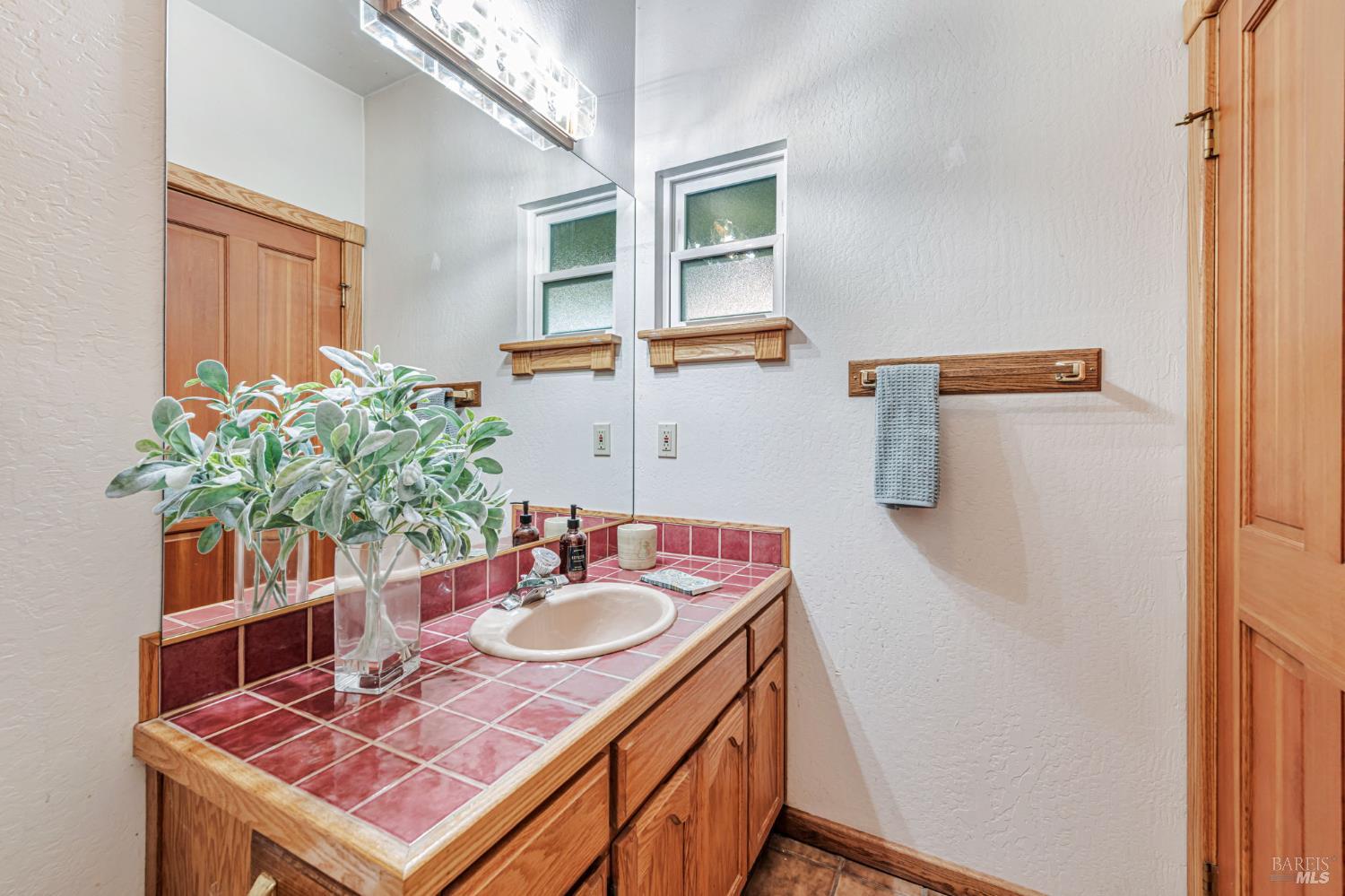Detail Gallery Image 28 of 41 For 8053 Speer Ranch Rd, Forestville,  CA 95436 - 3 Beds | 3/1 Baths