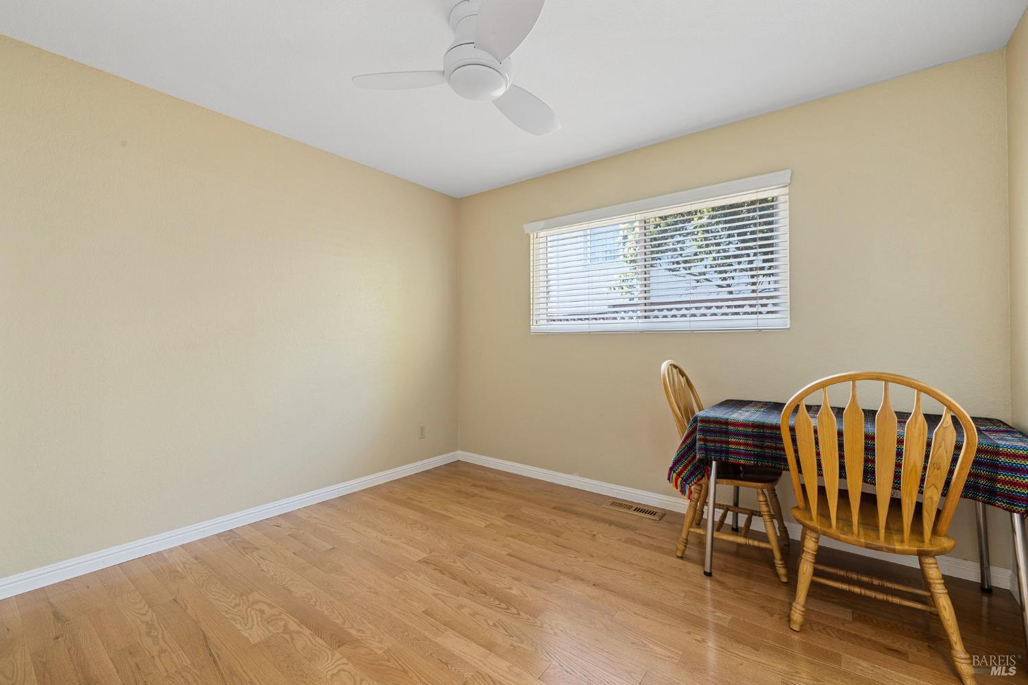 Detail Gallery Image 19 of 52 For 3429 Castlerock Ct, Santa Rosa,  CA 95404 - 4 Beds | 2 Baths