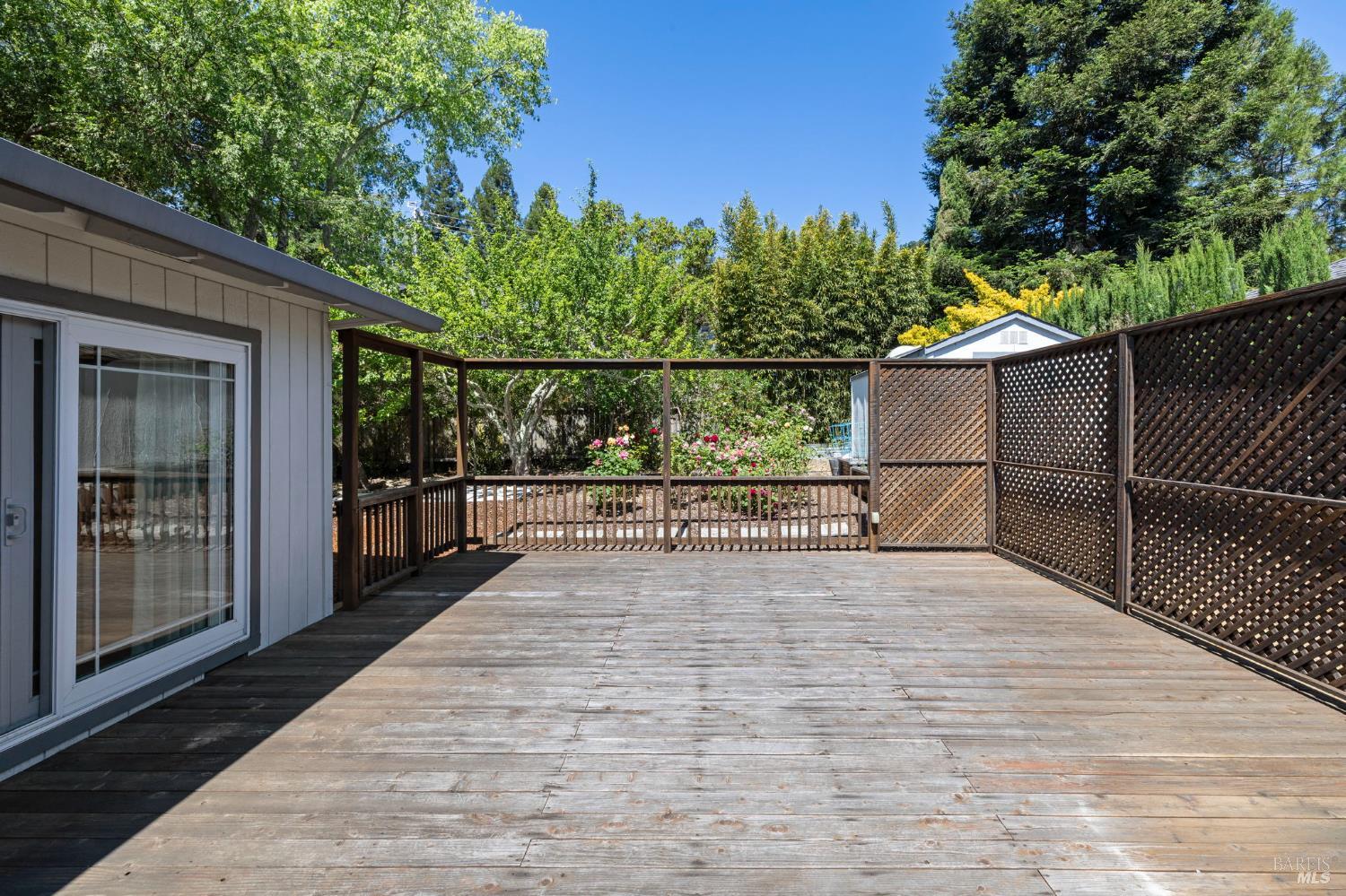 Detail Gallery Image 30 of 52 For 3429 Castlerock Ct, Santa Rosa,  CA 95404 - 4 Beds | 2 Baths