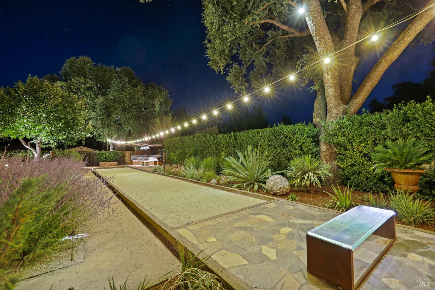 Detail Gallery Image 68 of 70 For 1067 Darms Ln, Napa,  CA 94558 - 5 Beds | 3 Baths