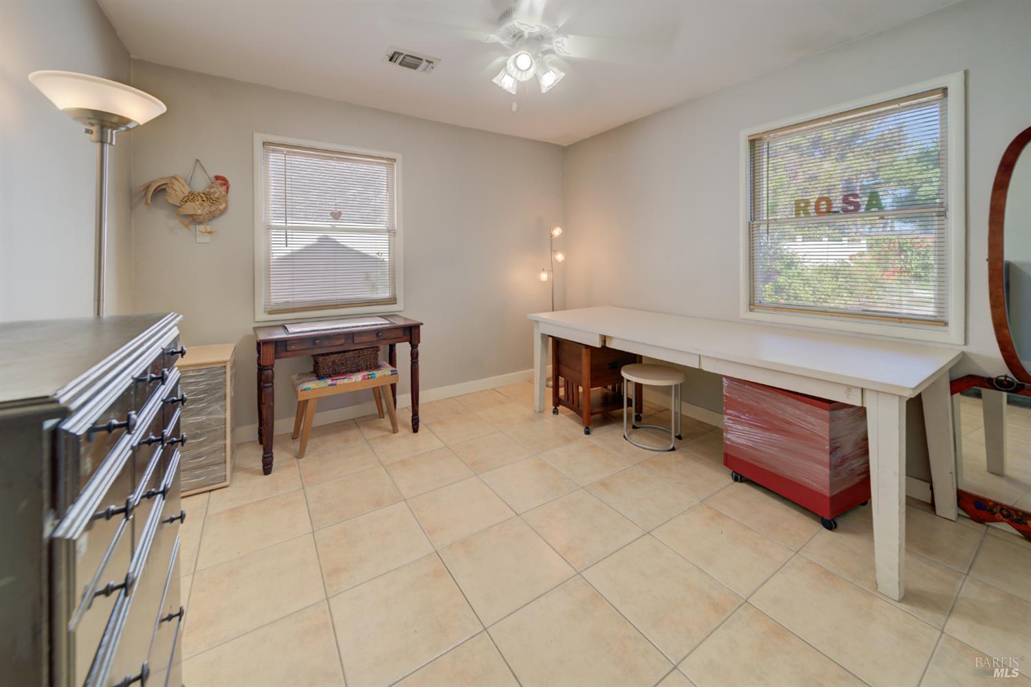 Detail Gallery Image 15 of 31 For 1812 Utah St, Fairfield,  CA 94533 - 2 Beds | 1 Baths