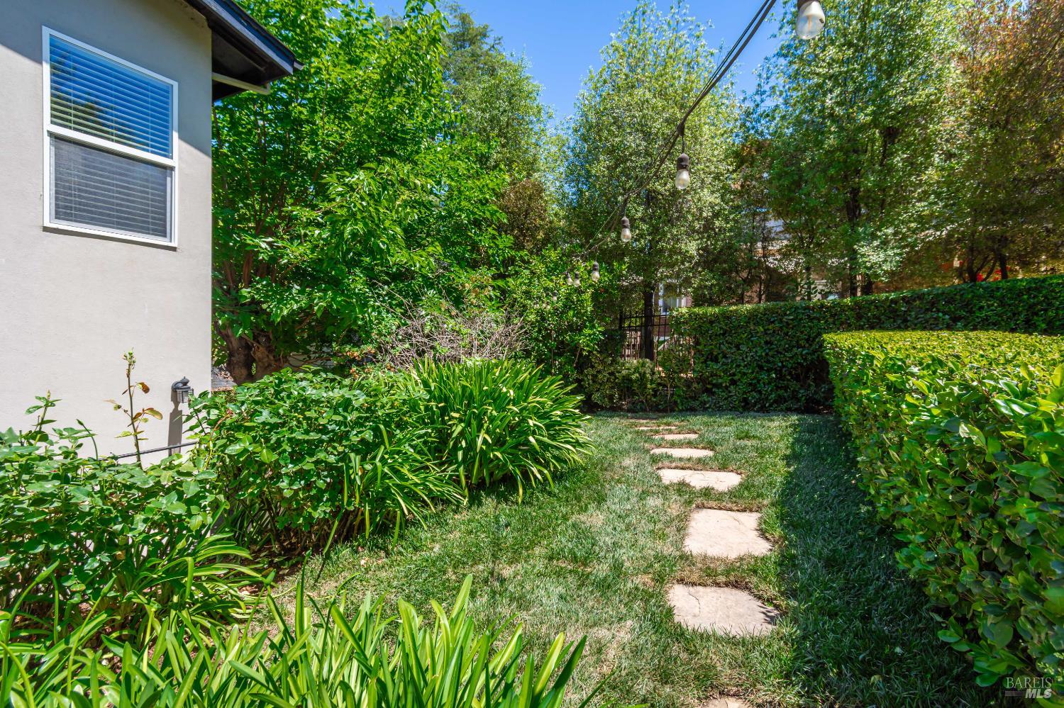 Detail Gallery Image 40 of 53 For 225 Berna Ave, Napa,  CA 94559 - 3 Beds | 2/1 Baths