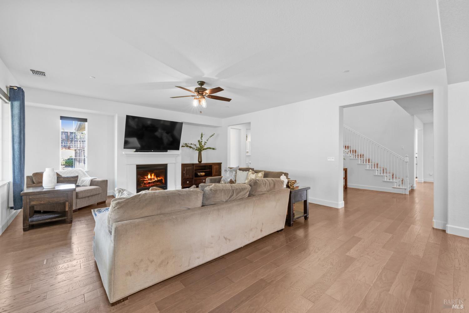Detail Gallery Image 25 of 66 For 4012 Jade Crest Hill Way, Vacaville,  CA 95688 - 6 Beds | 4/1 Baths