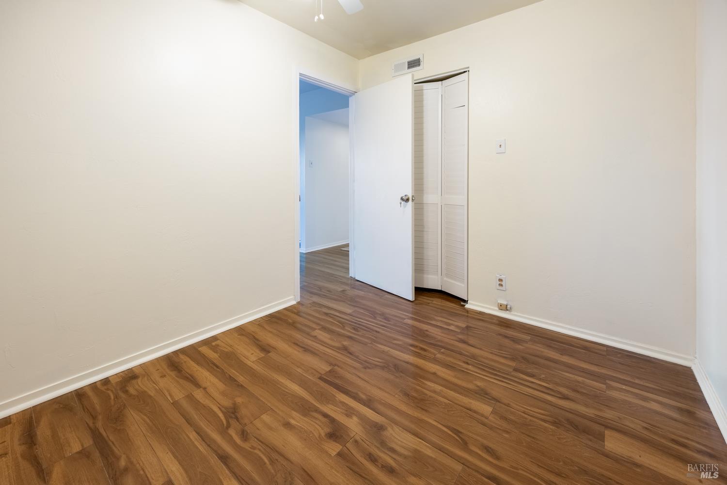 Detail Gallery Image 6 of 16 For 50 Sonoma St #3,  San Rafael,  CA 94901 - 1 Beds | 1 Baths