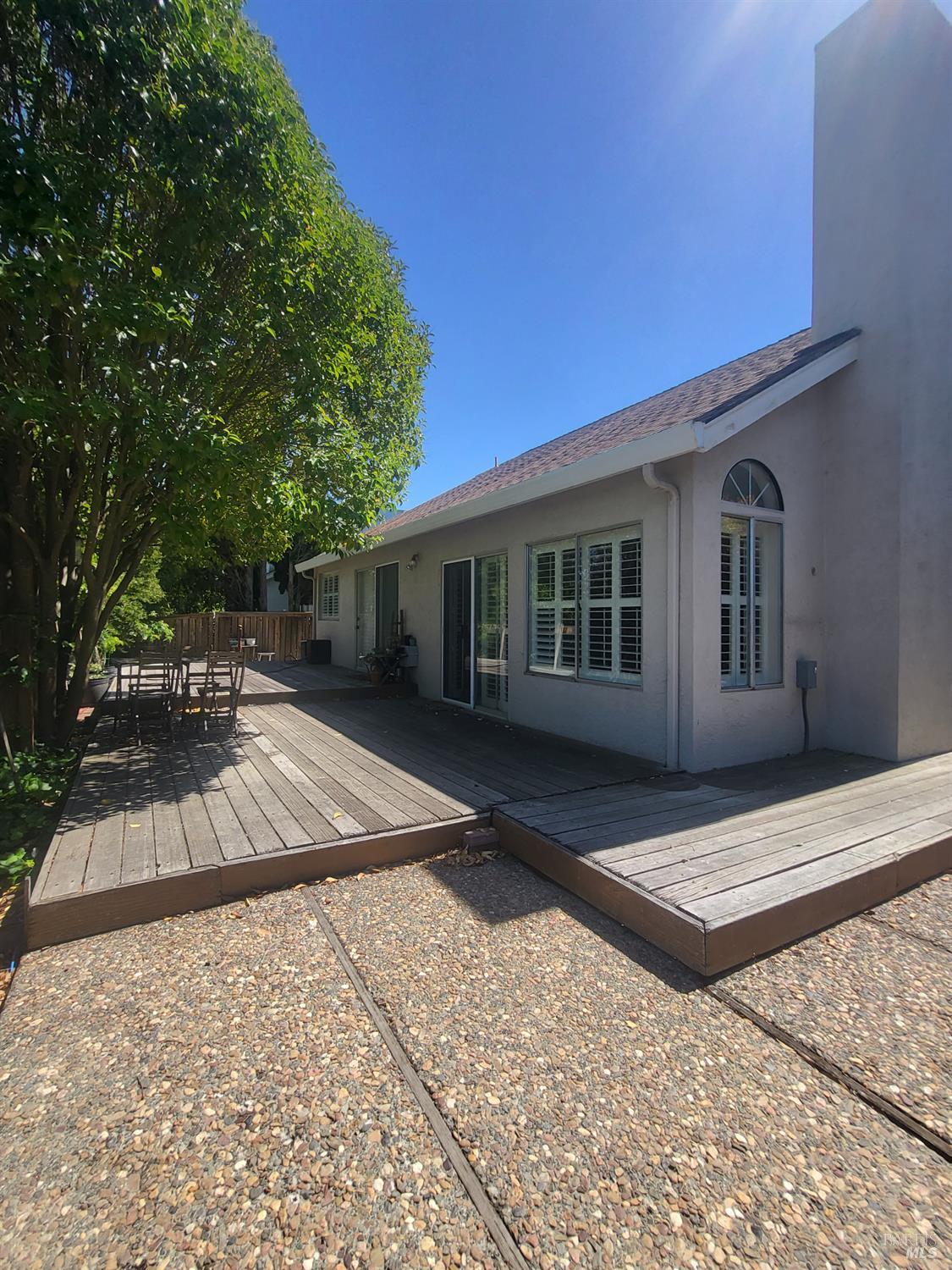 Detail Gallery Image 29 of 36 For 170 Moonraker Ct, Vallejo,  CA 94590 - 3 Beds | 2 Baths