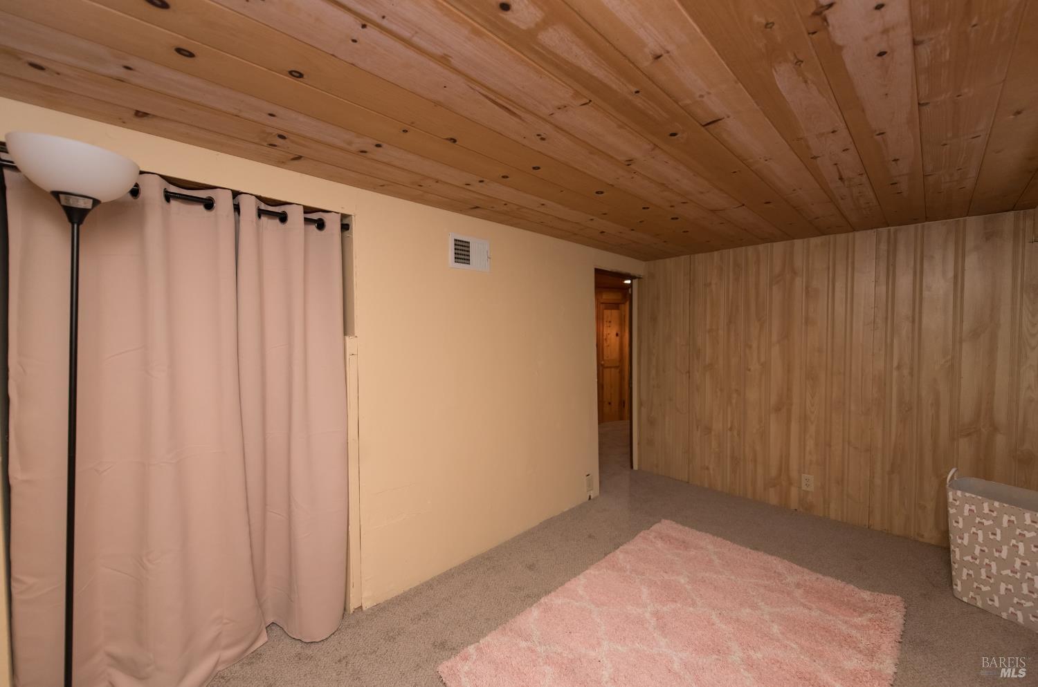 Detail Gallery Image 38 of 49 For 11917 Laurel Ave, Forestville,  CA 95436 - 3 Beds | 3 Baths
