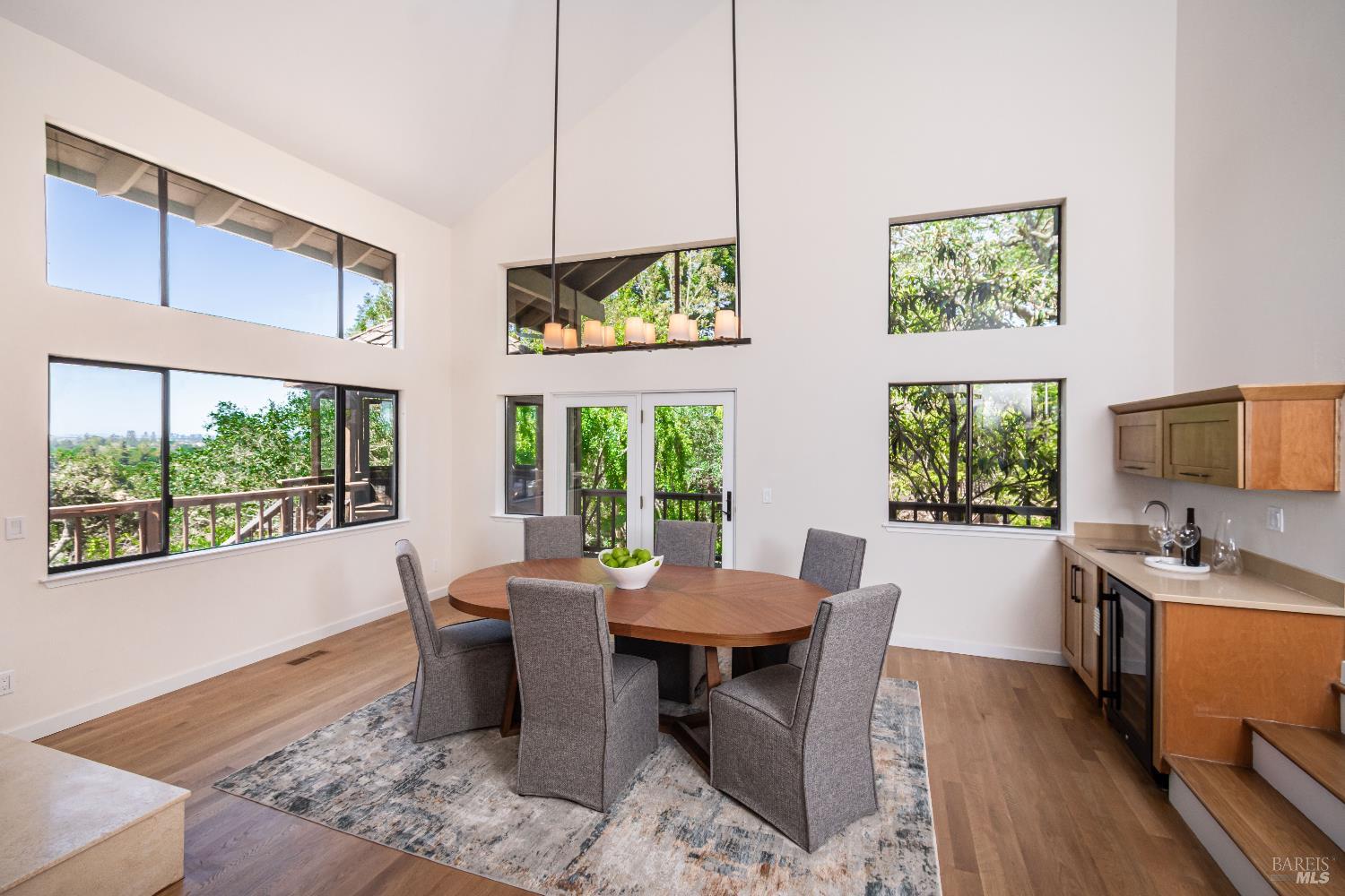 Detail Gallery Image 20 of 79 For 1043 La Quinta Ct, Napa,  CA 94559 - 4 Beds | 3/1 Baths