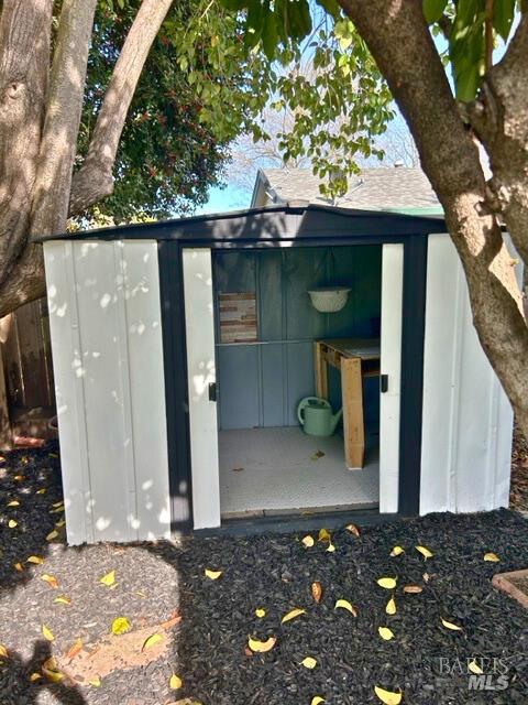 Detail Gallery Image 15 of 17 For 3602 Idlewild Ave Ave, Napa,  CA 94558 - 3 Beds | 2 Baths