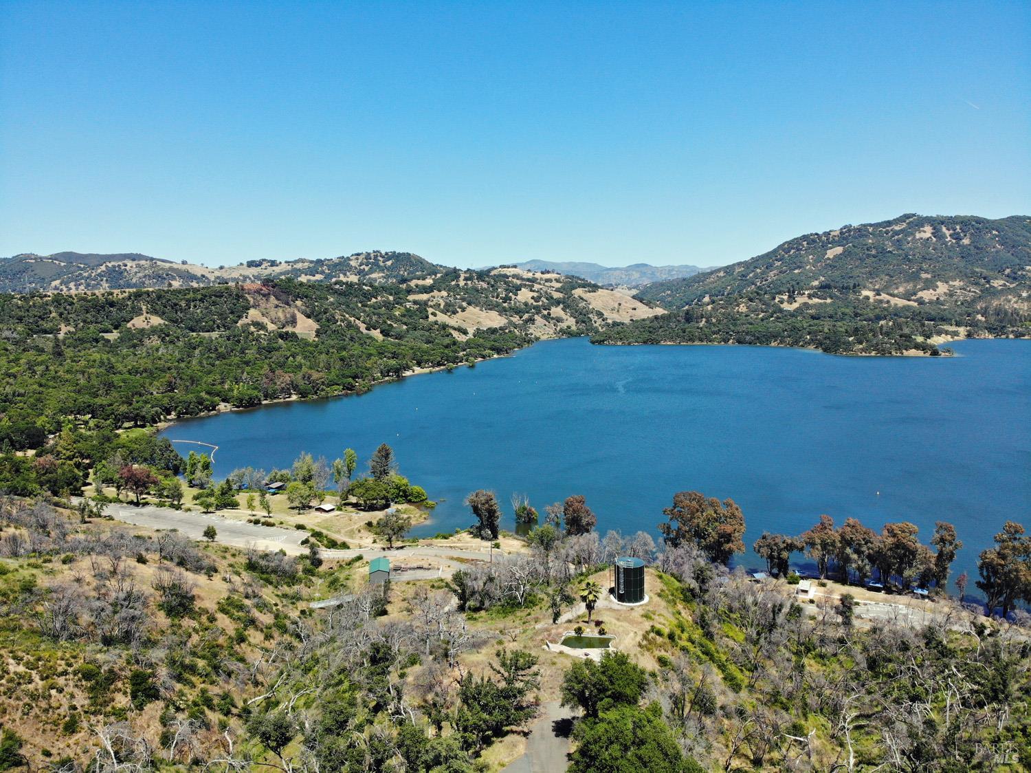Detail Gallery Image 1 of 16 For 5889 Lake Ridge Dr, Ukiah,  CA 95482 - – Beds | – Baths
