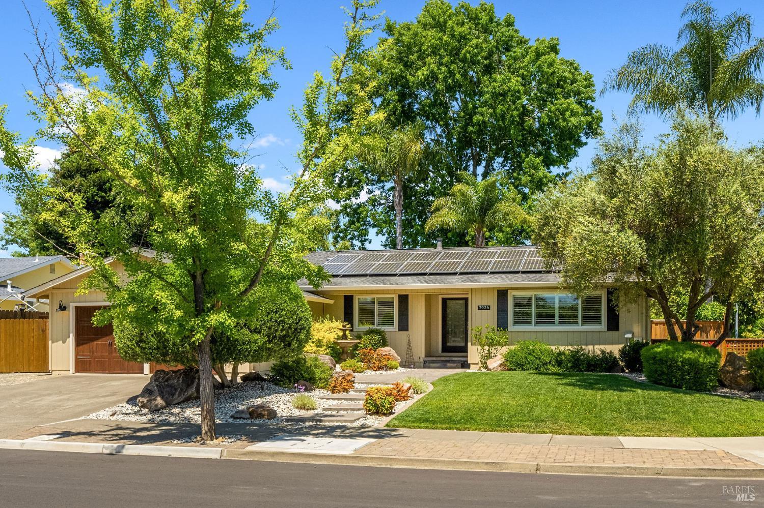 Detail Gallery Image 2 of 83 For 3936 Young Ave, Napa,  CA 94558 - 4 Beds | 2 Baths