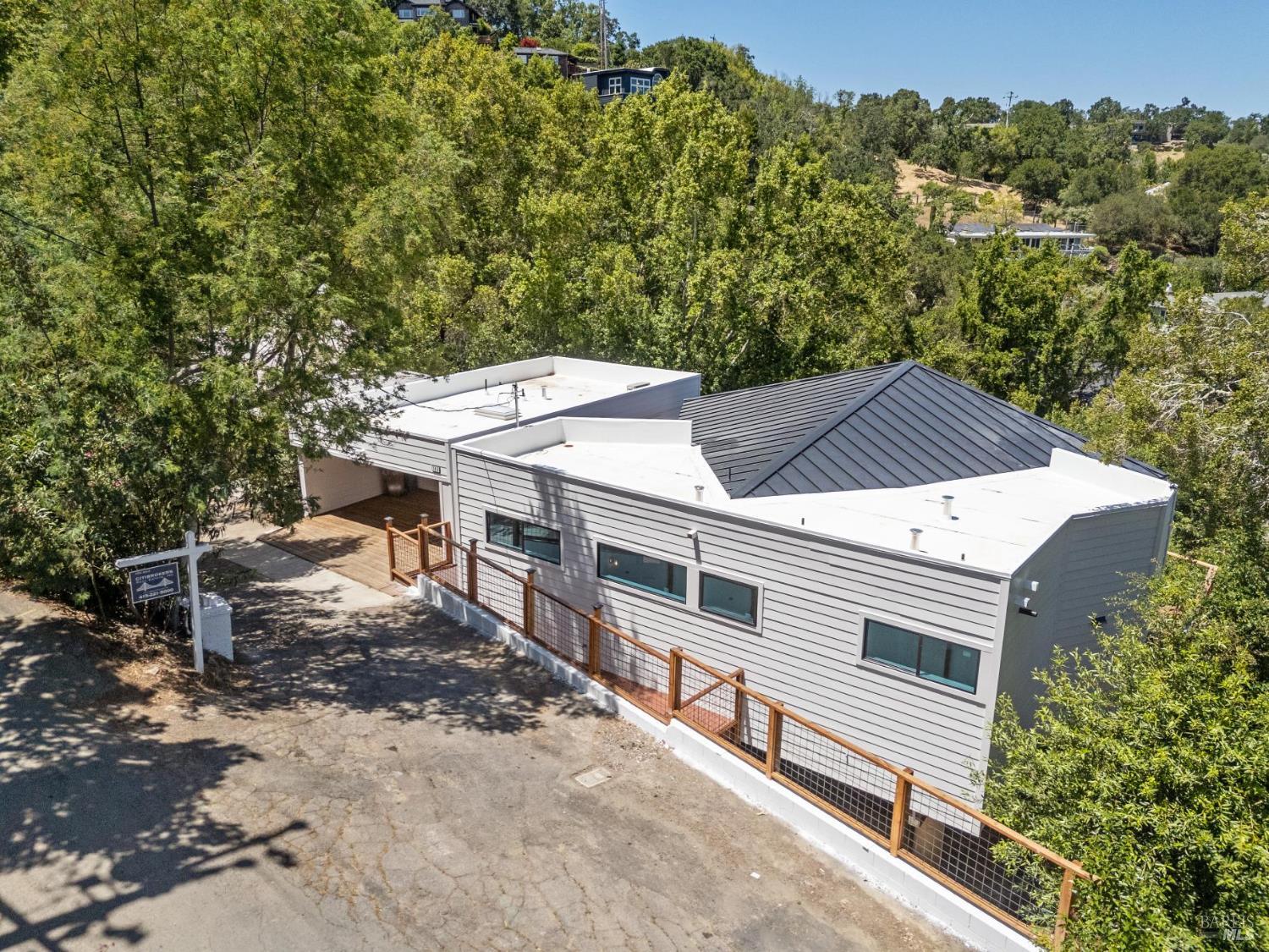 Detail Gallery Image 56 of 56 For 745 Redwood Rd, San Anselmo,  CA 94960 - 4 Beds | 3/1 Baths
