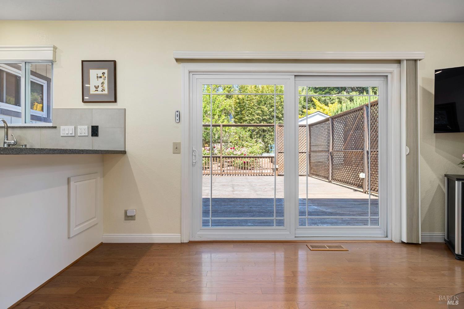 Detail Gallery Image 18 of 52 For 3429 Castlerock Ct, Santa Rosa,  CA 95404 - 4 Beds | 2 Baths