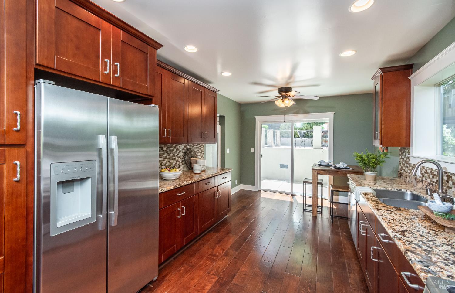 Detail Gallery Image 18 of 53 For 225 Berna Ave, Napa,  CA 94559 - 3 Beds | 2/1 Baths