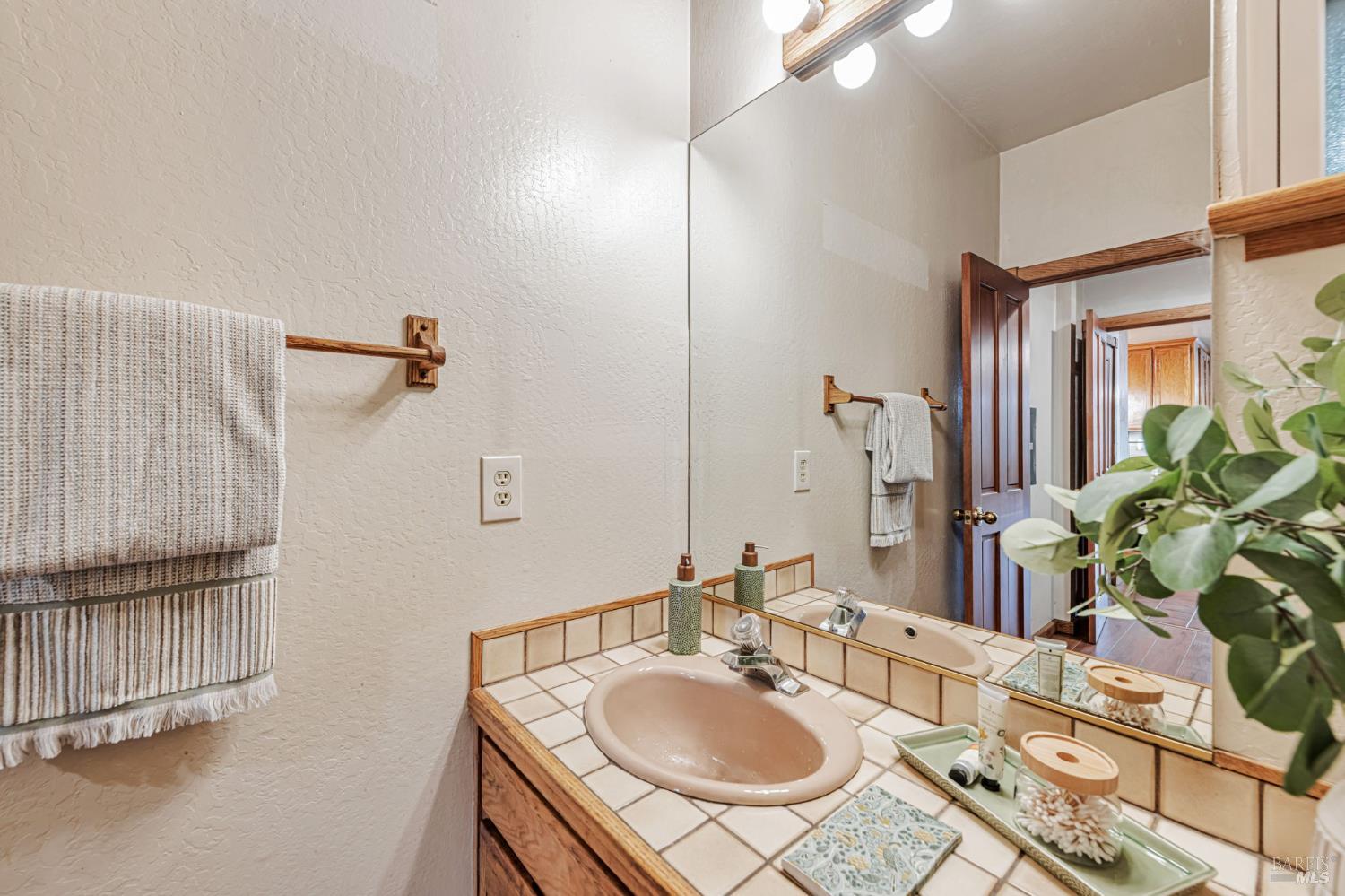 Detail Gallery Image 23 of 41 For 8053 Speer Ranch Rd, Forestville,  CA 95436 - 3 Beds | 3/1 Baths