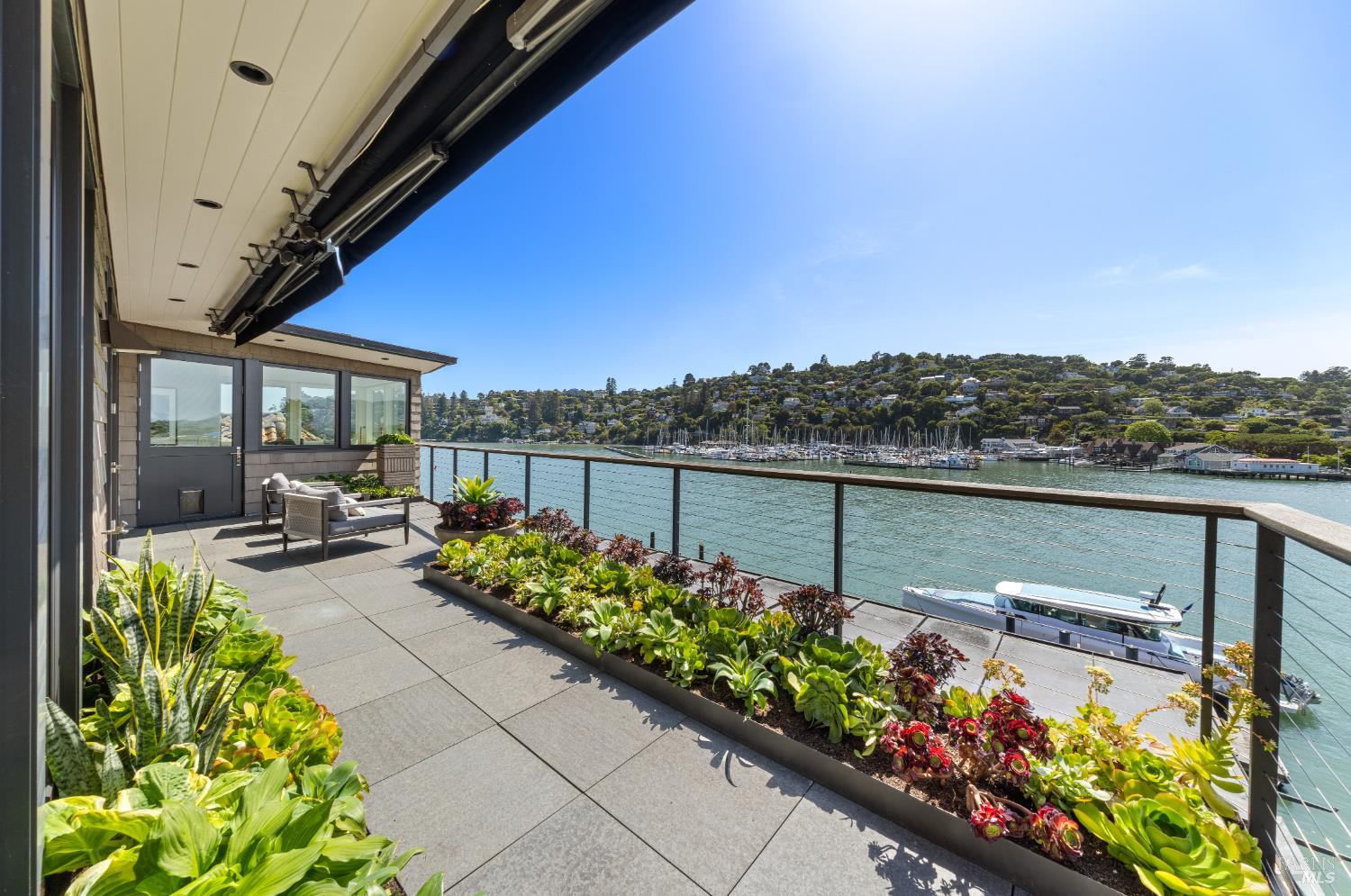 Detail Gallery Image 84 of 94 For 3 Bellevue Ave, Belvedere,  CA 94920 - 4 Beds | 3/1 Baths