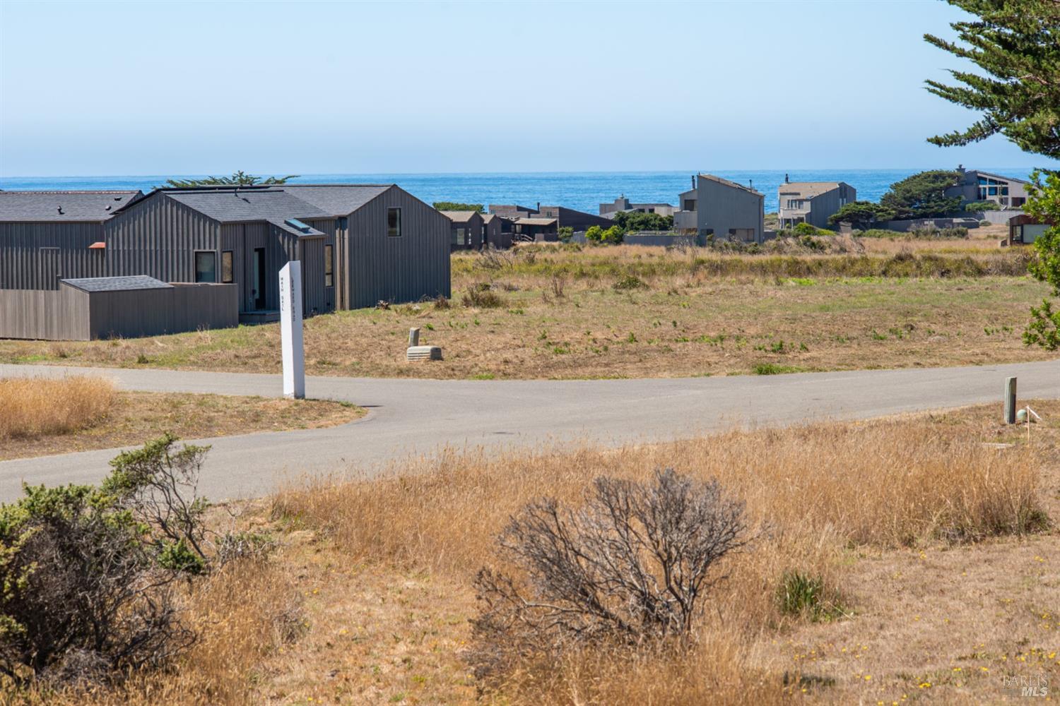 Detail Gallery Image 1 of 10 For 41934 Leeward Rd, The Sea Ranch,  CA 95497 - – Beds | – Baths