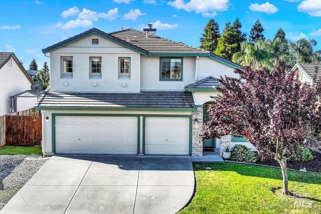 Detail Gallery Image 1 of 1 For 836 Topaz Cir, Vacaville,  CA 95687 - 4 Beds | 3 Baths