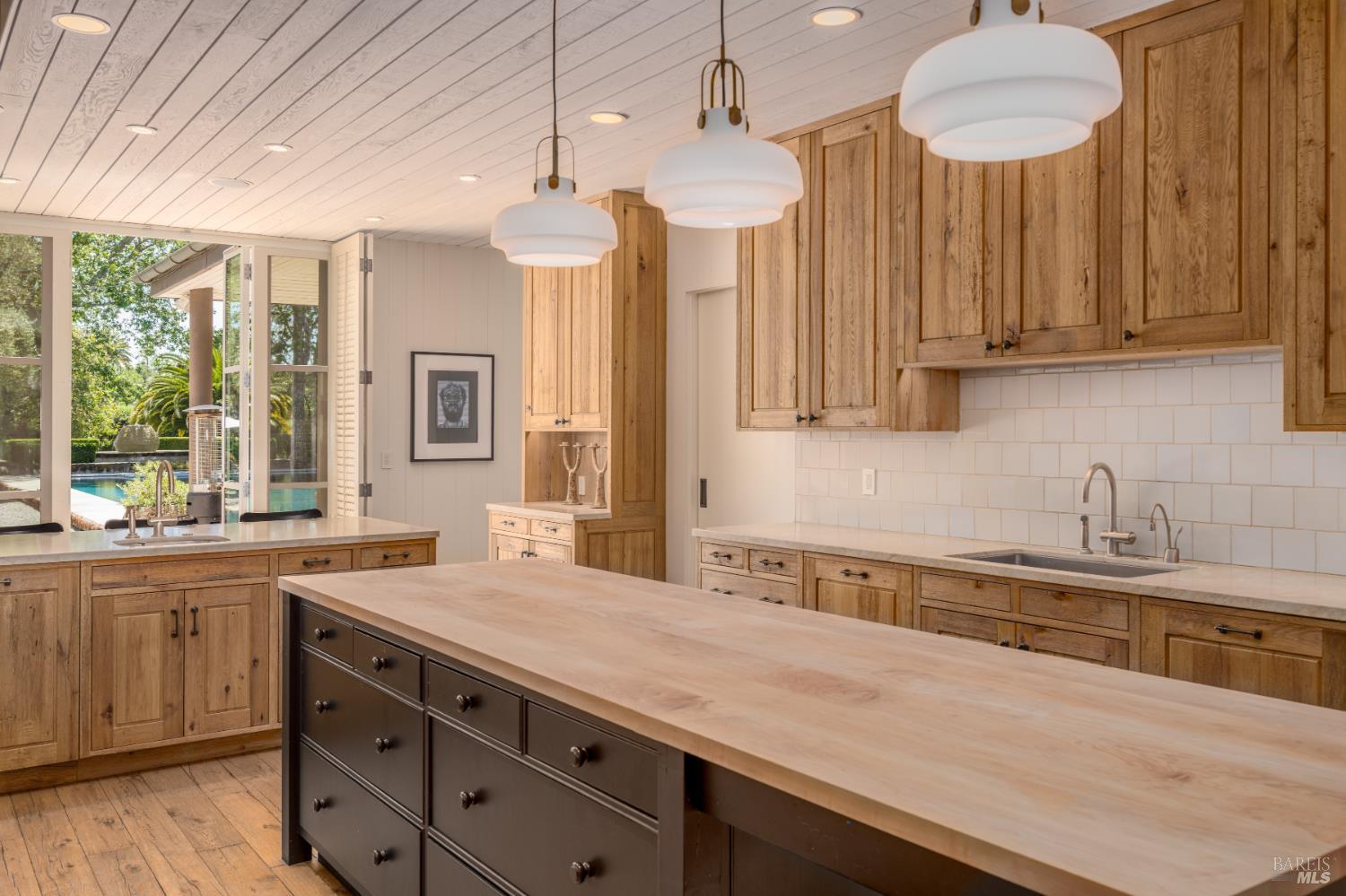 Detail Gallery Image 13 of 70 For 900 Rutherford Rd, Rutherford,  CA 94573 - 6 Beds | 6/1 Baths