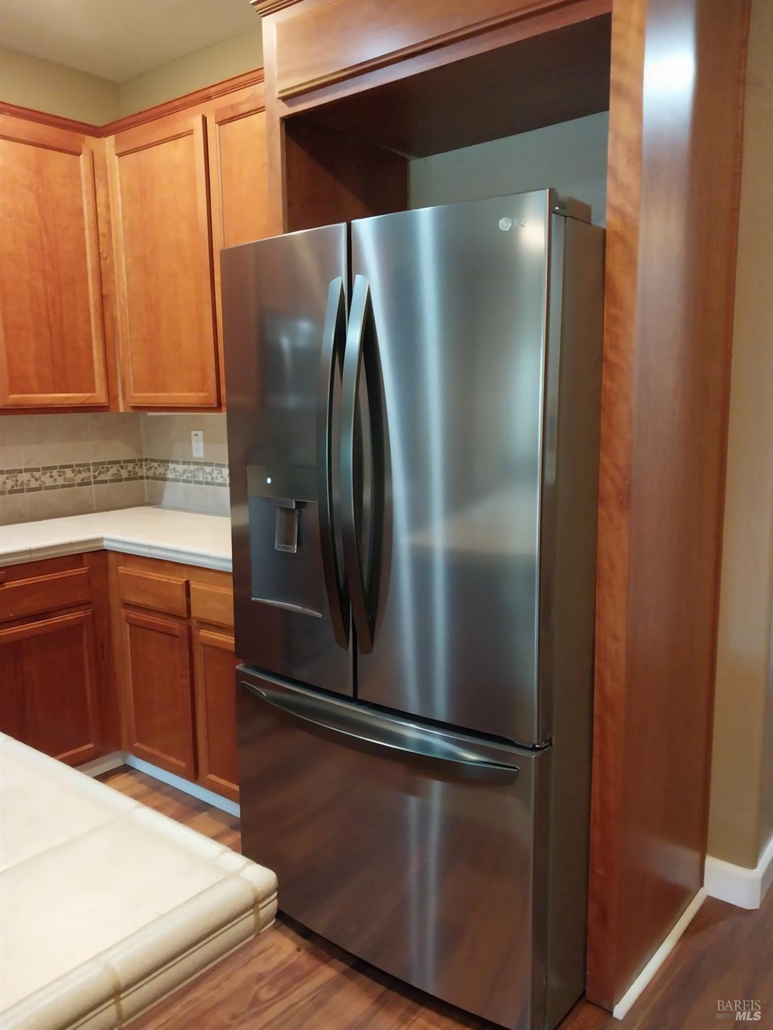 Detail Gallery Image 7 of 54 For 304 Ranch House Dr, Cloverdale,  CA 95425 - 5 Beds | 3 Baths