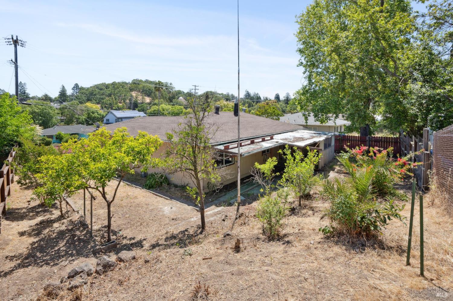 Detail Gallery Image 10 of 10 For 1205 Cambridge St, Novato,  CA 94947 - 3 Beds | 2 Baths