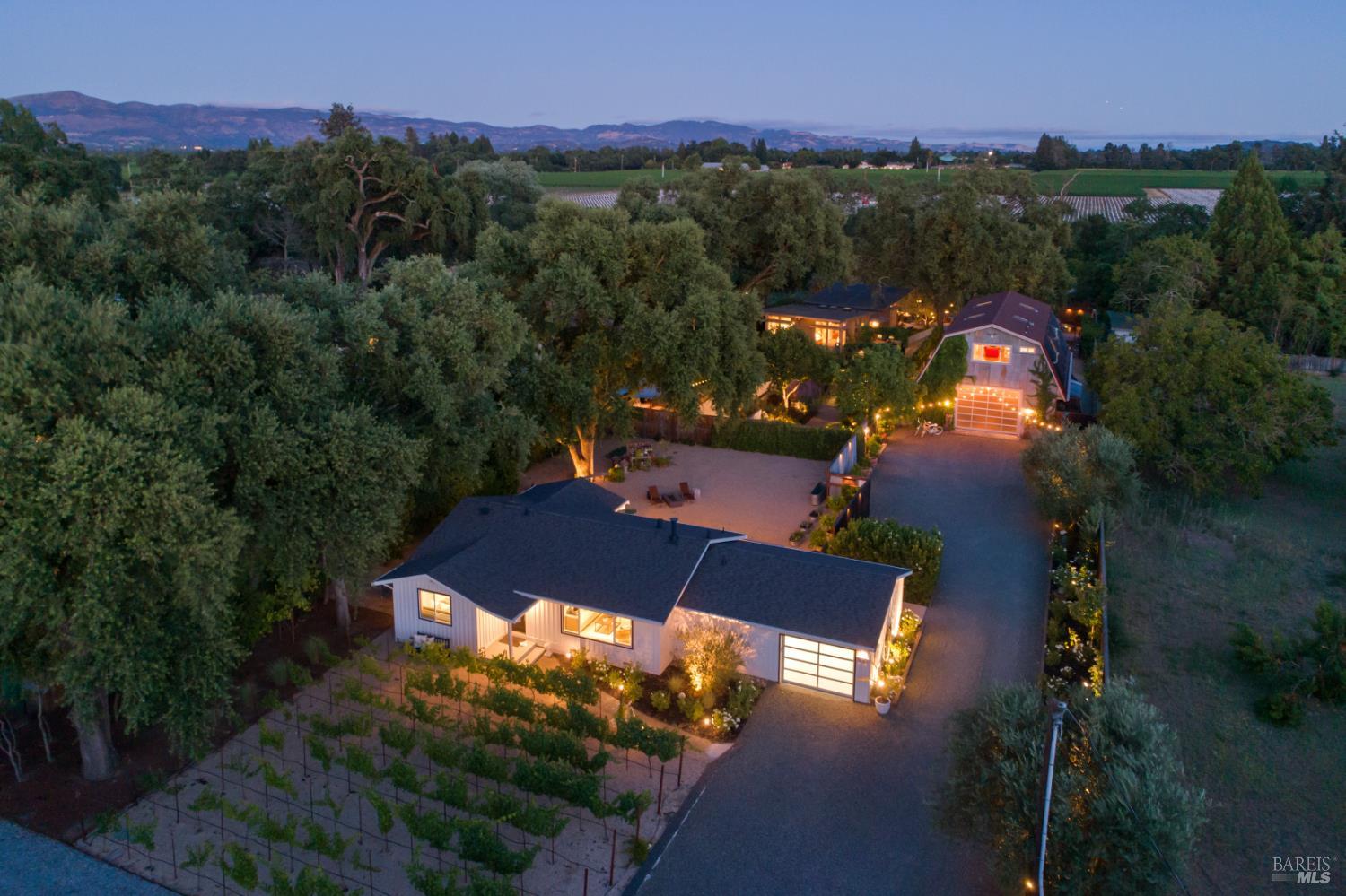 Detail Gallery Image 70 of 70 For 1067 Darms Ln, Napa,  CA 94558 - 5 Beds | 3 Baths