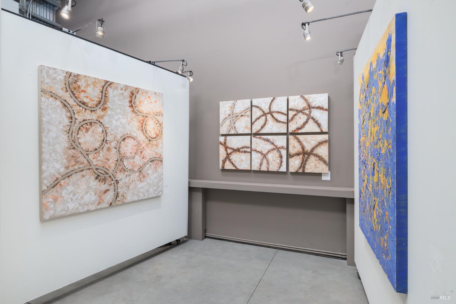 Detail Gallery Image 15 of 26 For 1229 Grove St #3,  Healdsburg,  CA 95448 - – Beds | – Baths