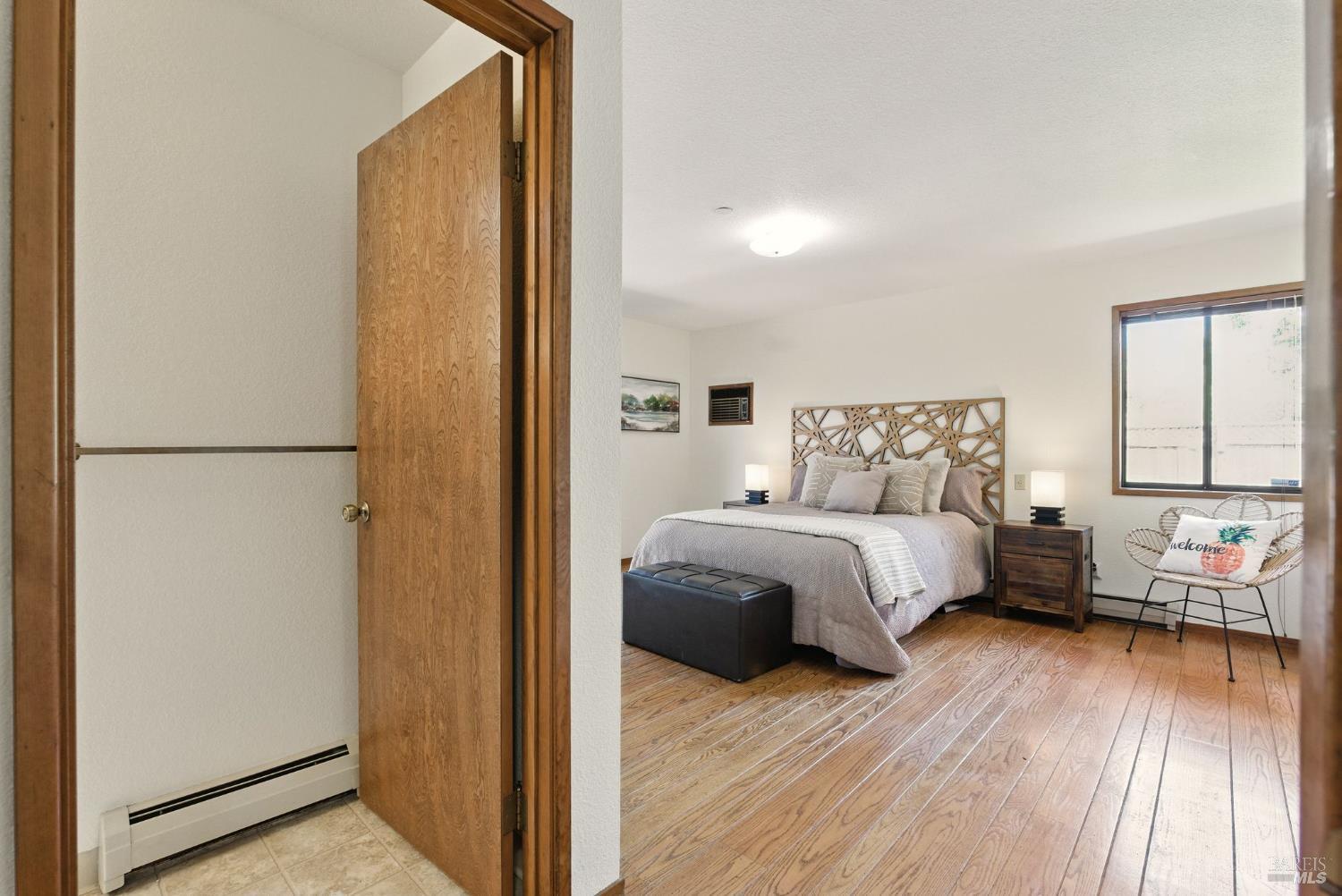 Detail Gallery Image 29 of 61 For 4620 Morris Ct, Santa Rosa,  CA 95405 - 4 Beds | 3 Baths
