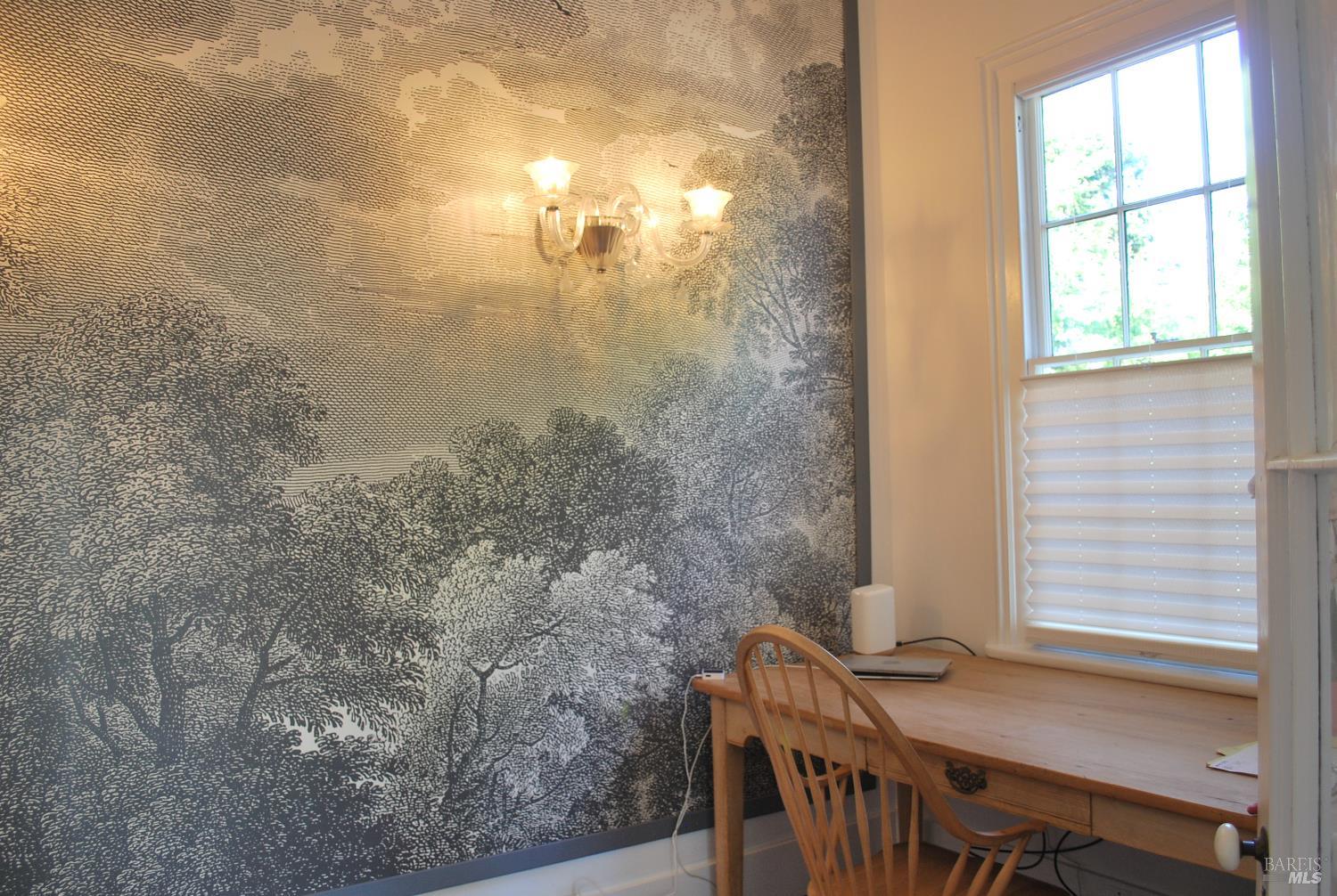 Detail Gallery Image 18 of 50 For 1801 Bodega Ave, Petaluma,  CA 94952 - 5 Beds | 2/1 Baths