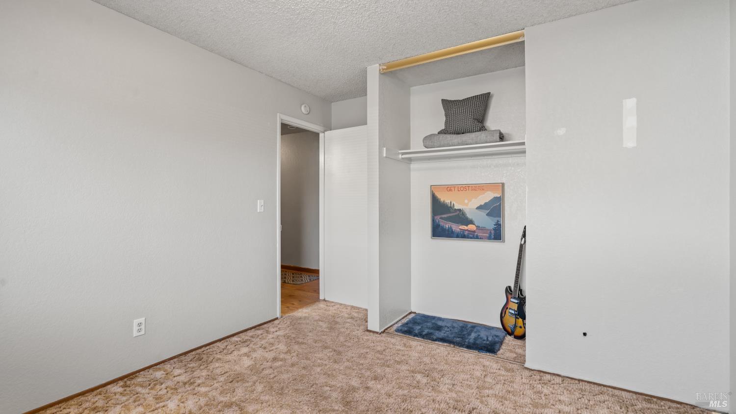 Detail Gallery Image 20 of 41 For 155 Midvale Dr, Vacaville,  CA 95687 - 4 Beds | 2 Baths