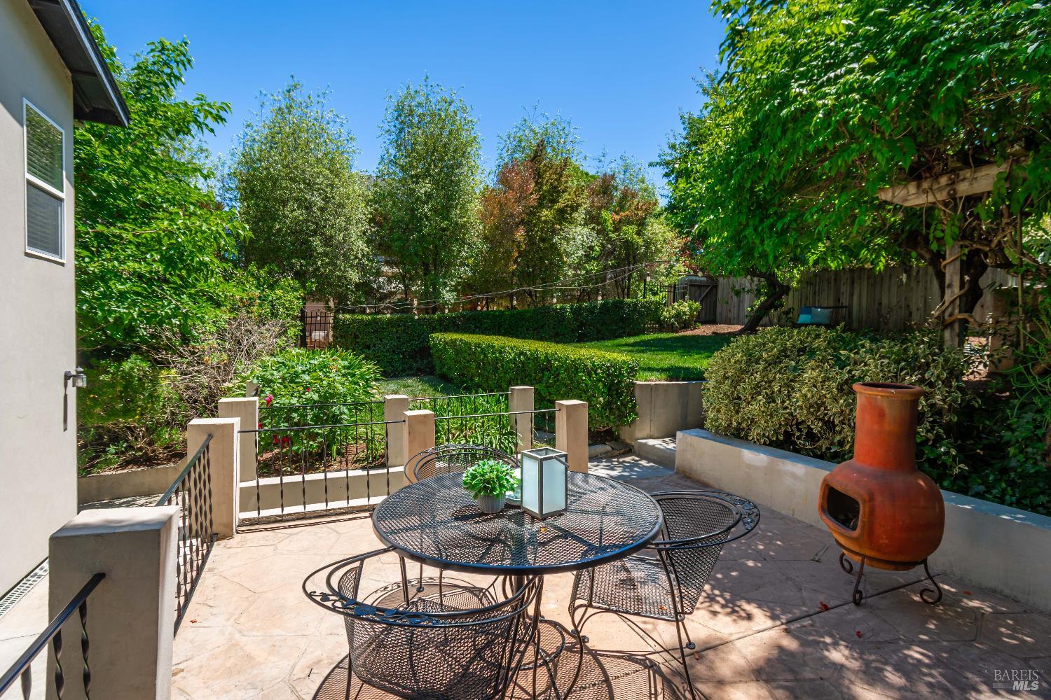 Detail Gallery Image 39 of 53 For 225 Berna Ave, Napa,  CA 94559 - 3 Beds | 2/1 Baths