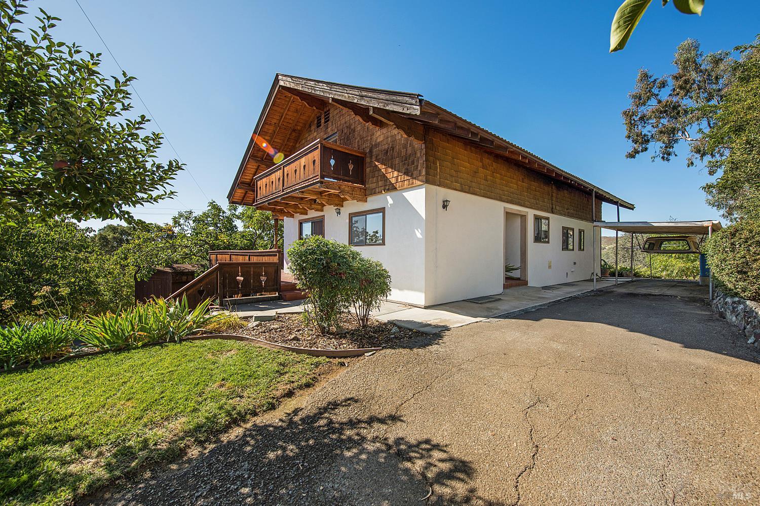Detail Gallery Image 2 of 36 For 1524 Martin St, Lakeport,  CA 95453 - 4 Beds | 3 Baths