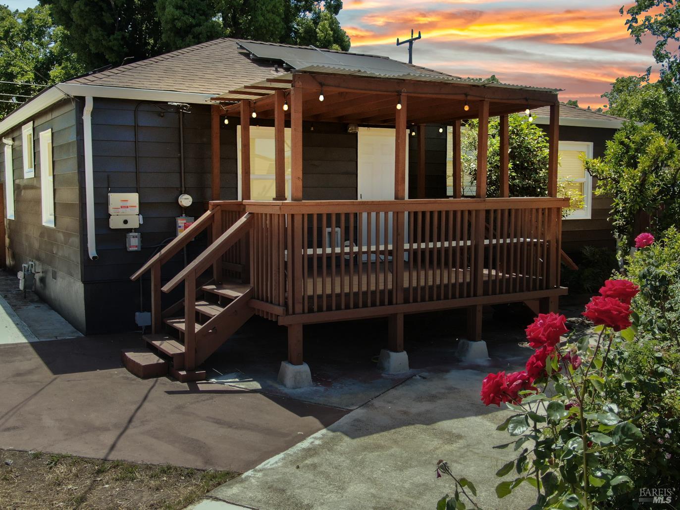 Detail Gallery Image 4 of 26 For 600 Buss Ave, Vallejo,  CA 94591 - 2 Beds | 1 Baths