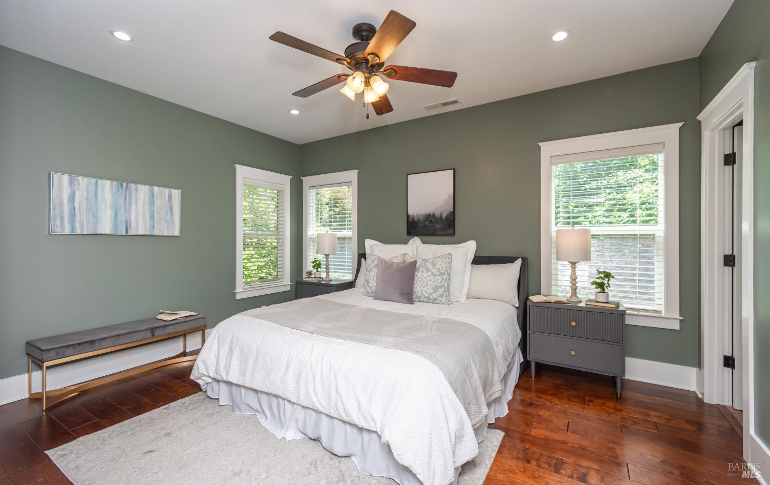Detail Gallery Image 31 of 53 For 225 Berna Ave, Napa,  CA 94559 - 3 Beds | 2/1 Baths