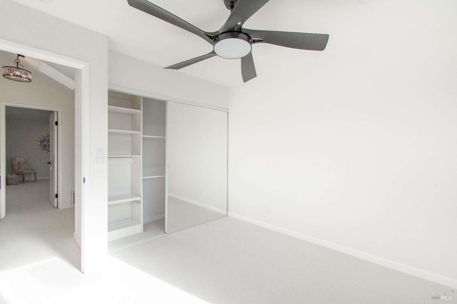 Detail Gallery Image 22 of 51 For 1986 Larchmont Cir, Fairfield,  CA 94534 - 3 Beds | 2/1 Baths