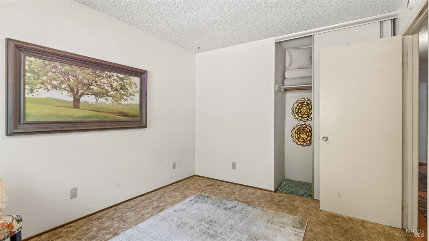 Detail Gallery Image 26 of 41 For 155 Midvale Dr, Vacaville,  CA 95687 - 4 Beds | 2 Baths