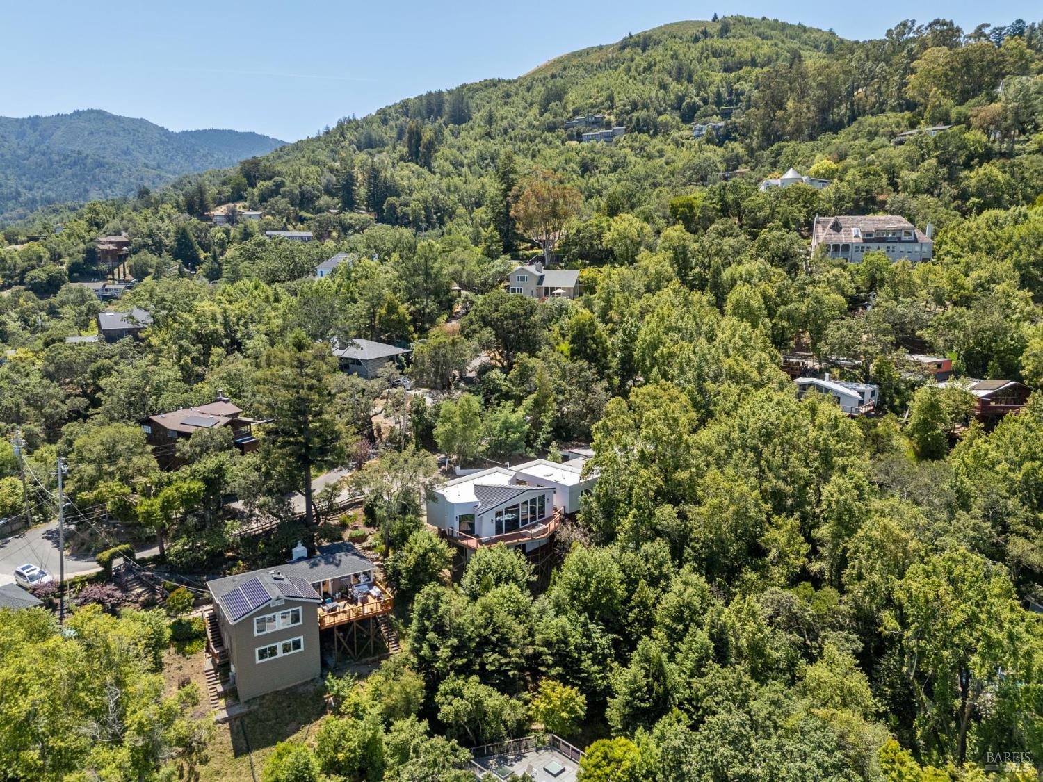Detail Gallery Image 55 of 56 For 745 Redwood Rd, San Anselmo,  CA 94960 - 4 Beds | 3/1 Baths