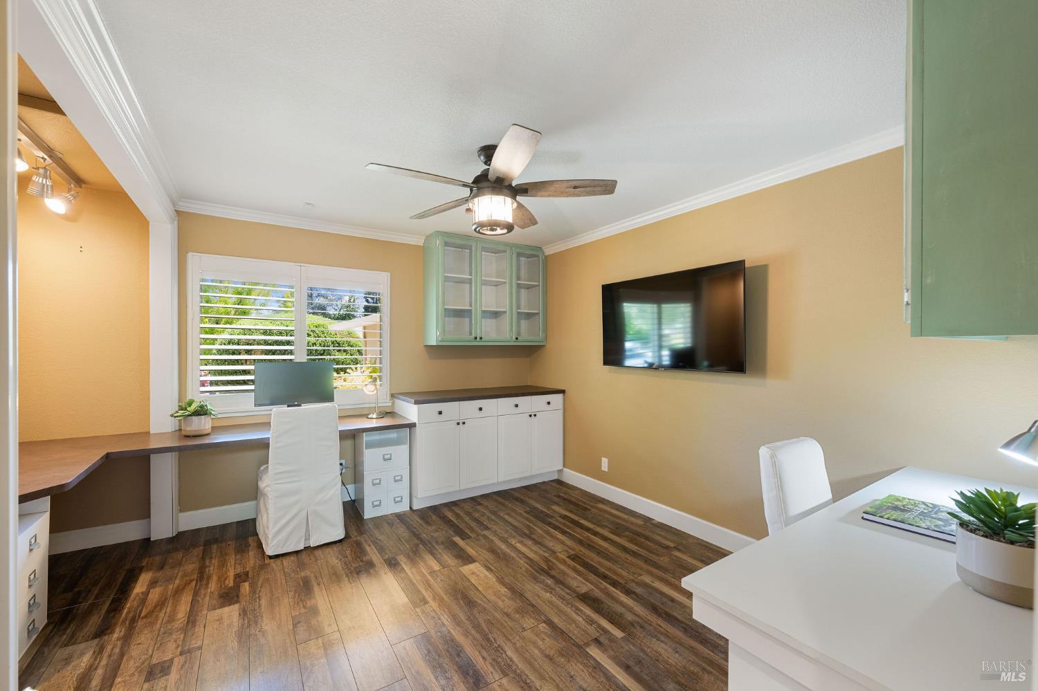 Detail Gallery Image 29 of 83 For 3936 Young Ave, Napa,  CA 94558 - 4 Beds | 2 Baths