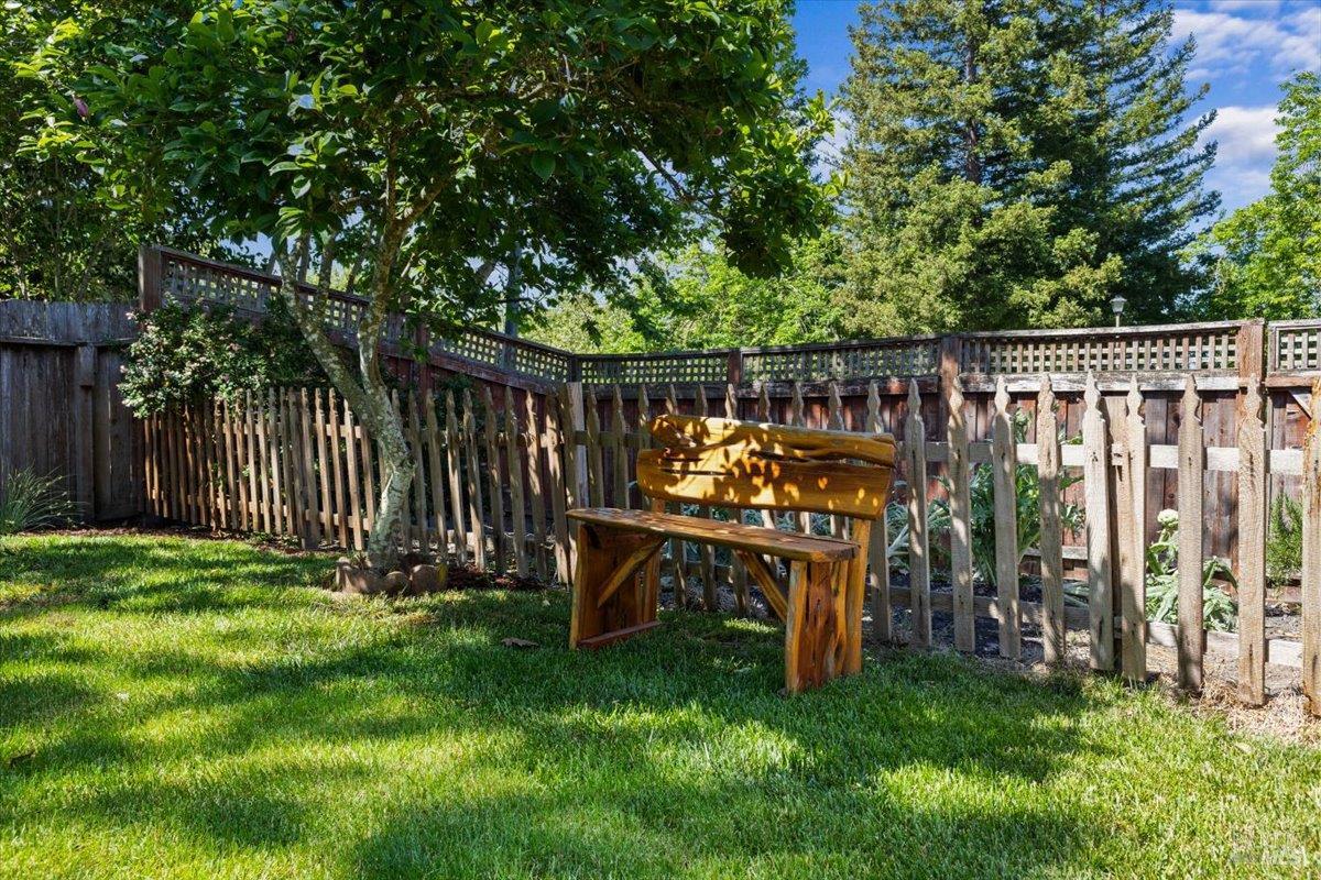 Detail Gallery Image 47 of 56 For 1503 Galaxy Ct, Rohnert Park,  CA 94928 - 4 Beds | 2/1 Baths